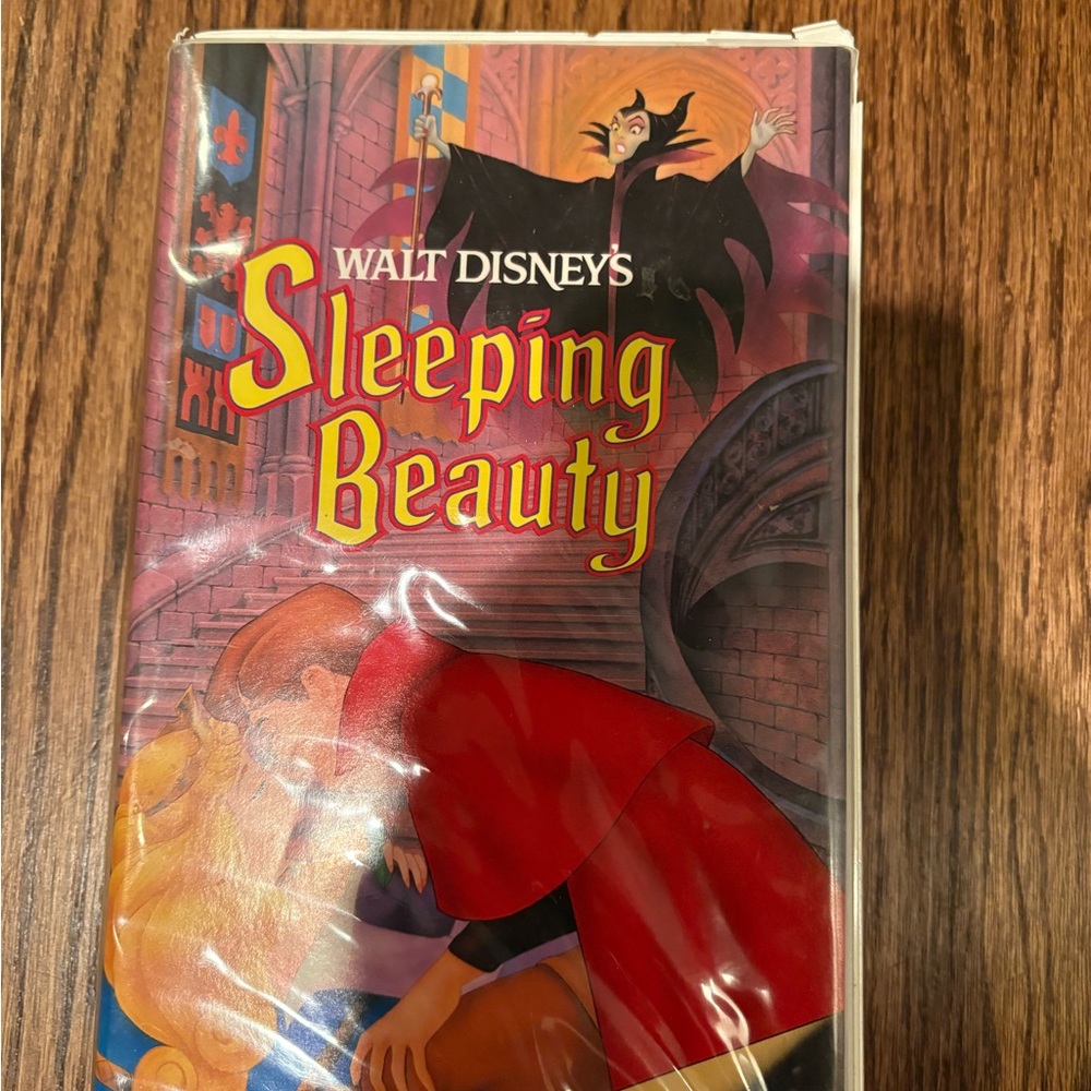 Walt Disney’s SLEEPING BEAUTY - VHS Black Diamond Edition 1989